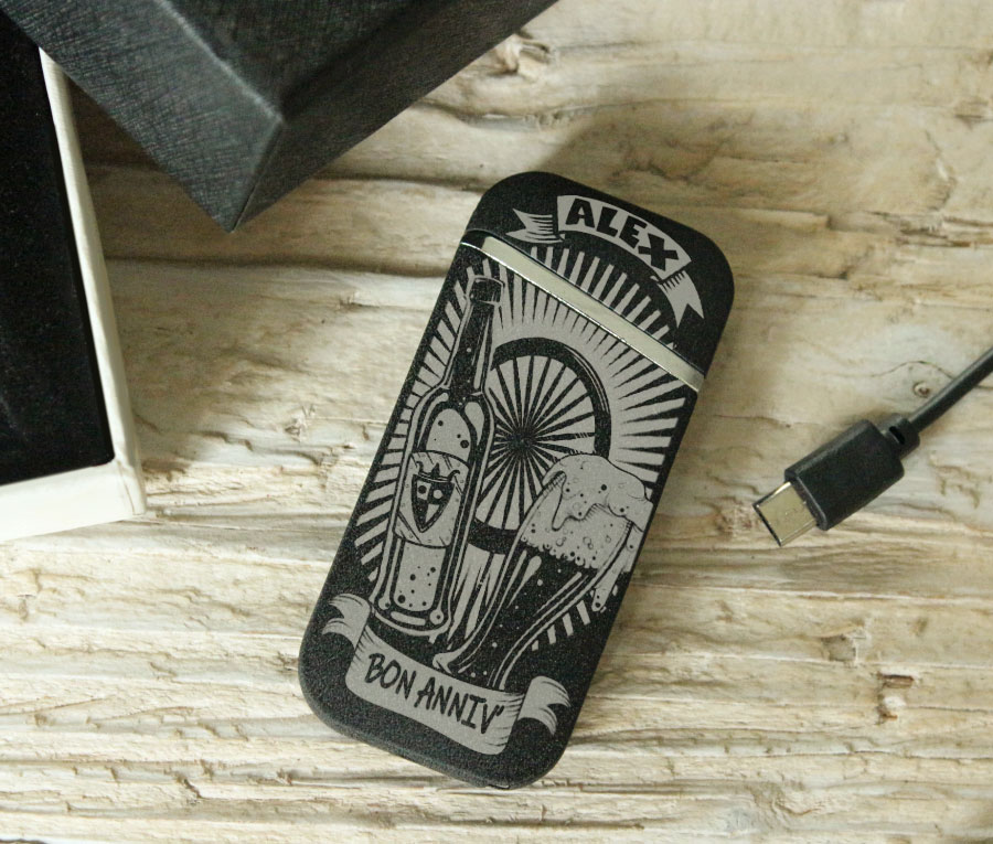 Briquet USB gravé à son Nom.