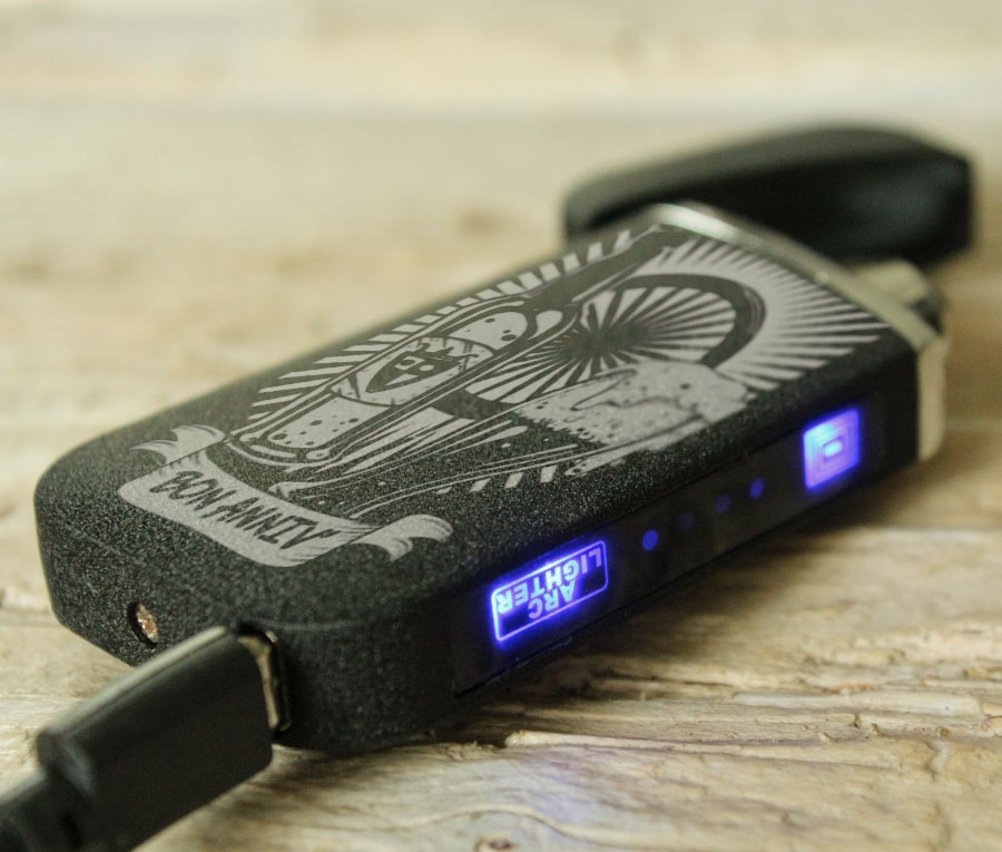 Briquet USB gravé à son Nom.